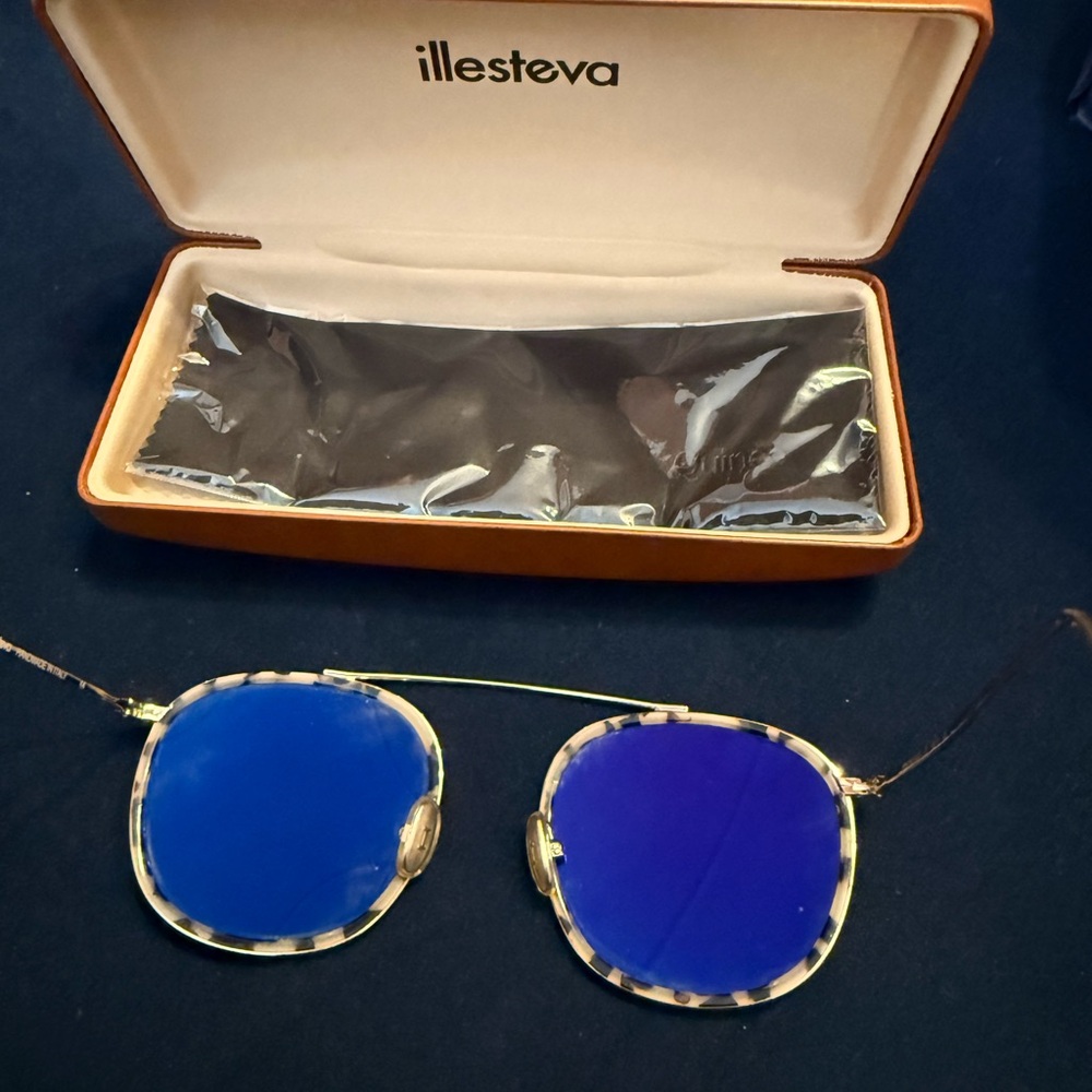 Illesteva Mykonos Ace sunglasses - Picture 7 of 13